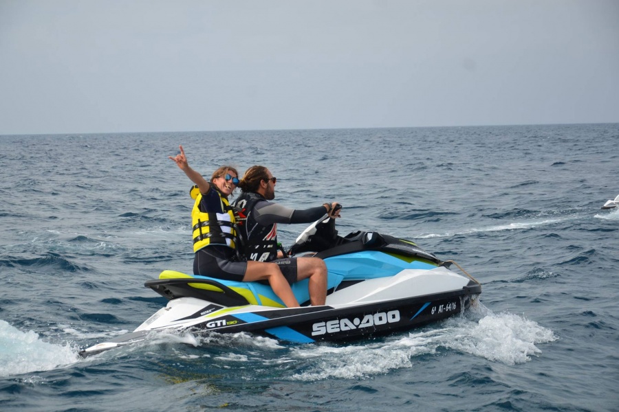 jet-ski-lanzarote-20-to-60-minutes_1