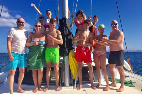 Catamaran privé Lanzarote pouvant accueillir jusqu'à 12 personnes