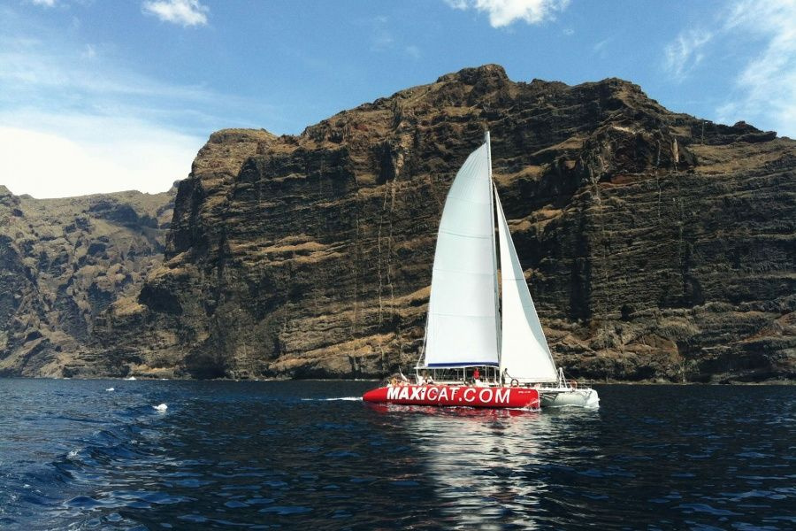 mustcat-catamaran-tenerife-excursion_l