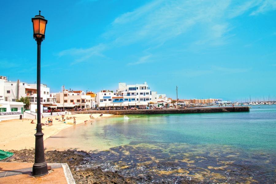 ferry-from-lanzarote-to-fuerteventura_3